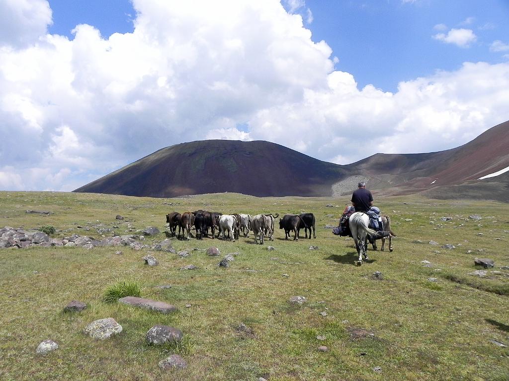 DSCN9474.jpg - Hora Aždahak (3600 m n. m.)