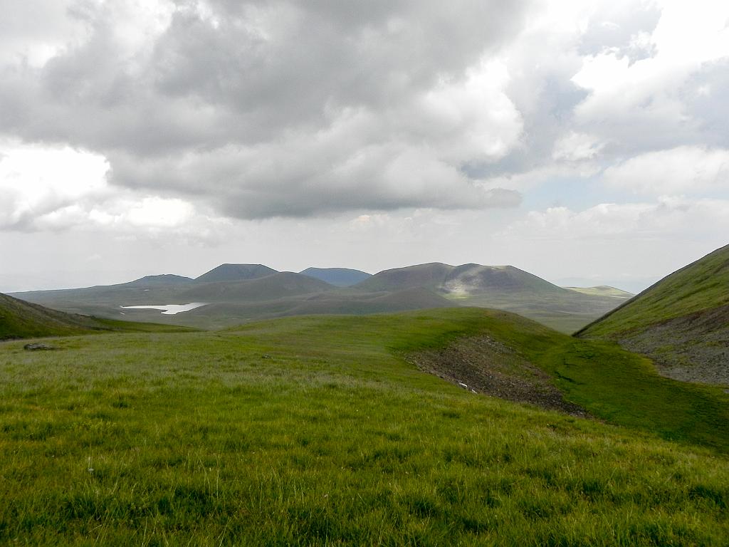 DSCN9657.jpg - Geghamské hory