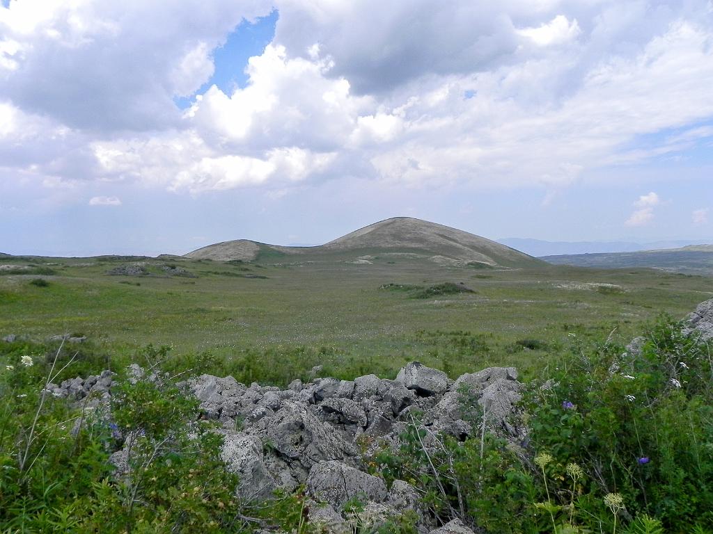 DSCN9798.jpg - Geghamské hory