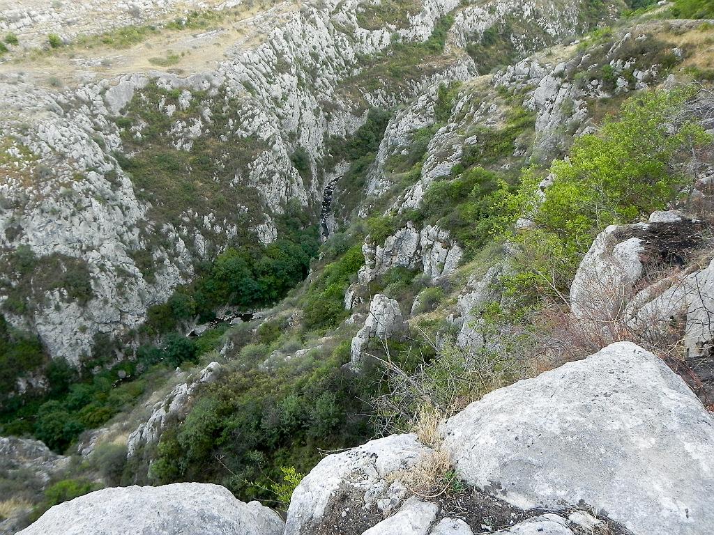 DSCN9978.jpg - Údolí řeky Karkar - stezka Janapar