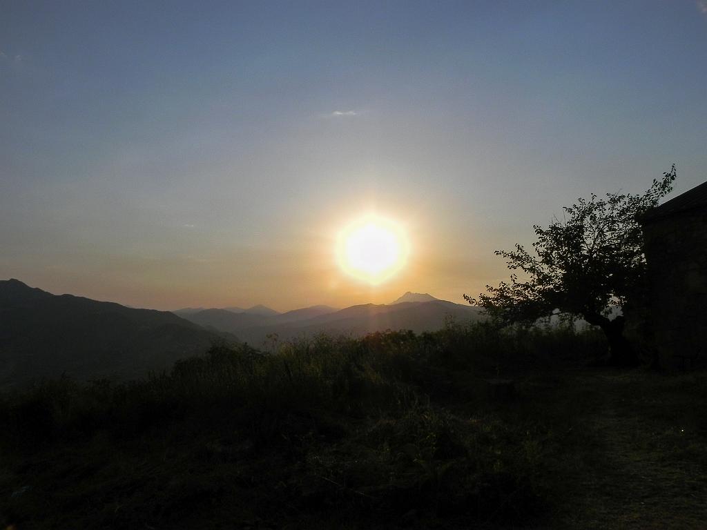 DSCO_28.jpg - Gtichavank - stezka Janapar