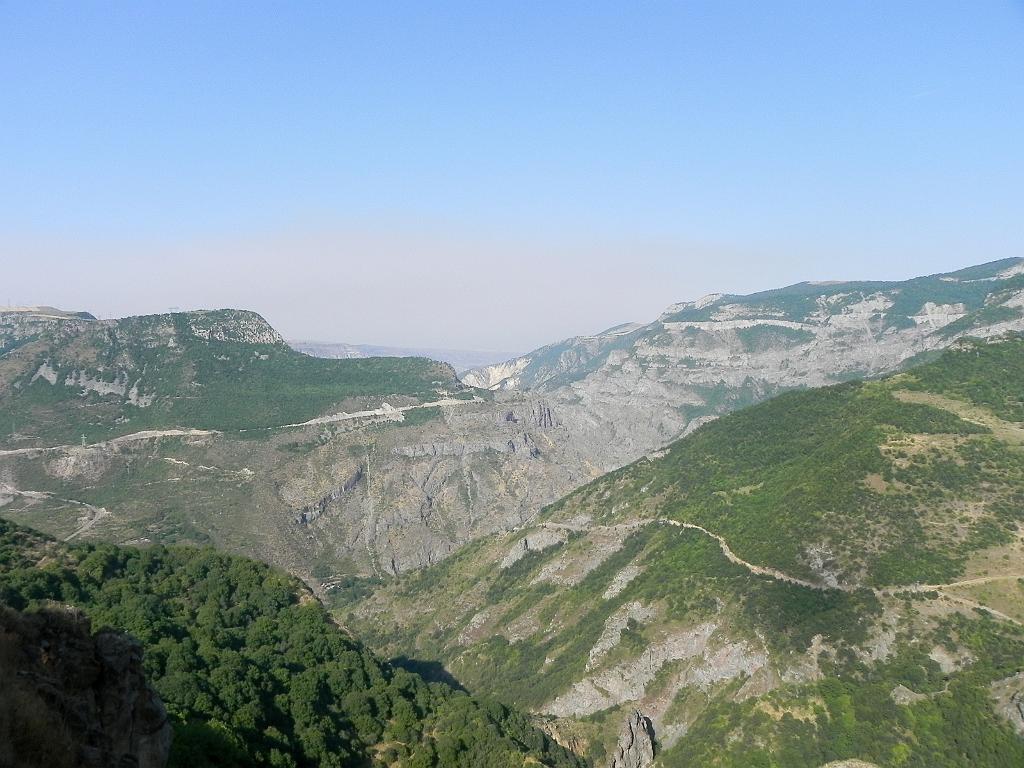 DSCO_73.jpg - Klášter Tatev