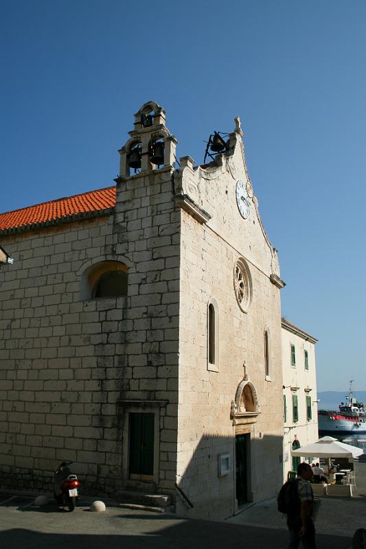 100923-092.jpg - Brač - Bol - kostel
