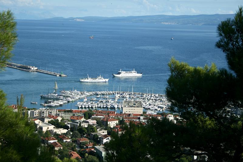 100926-080.jpg - Split
