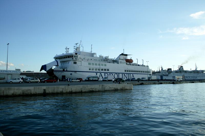 100926-123.jpg - Split - přístav