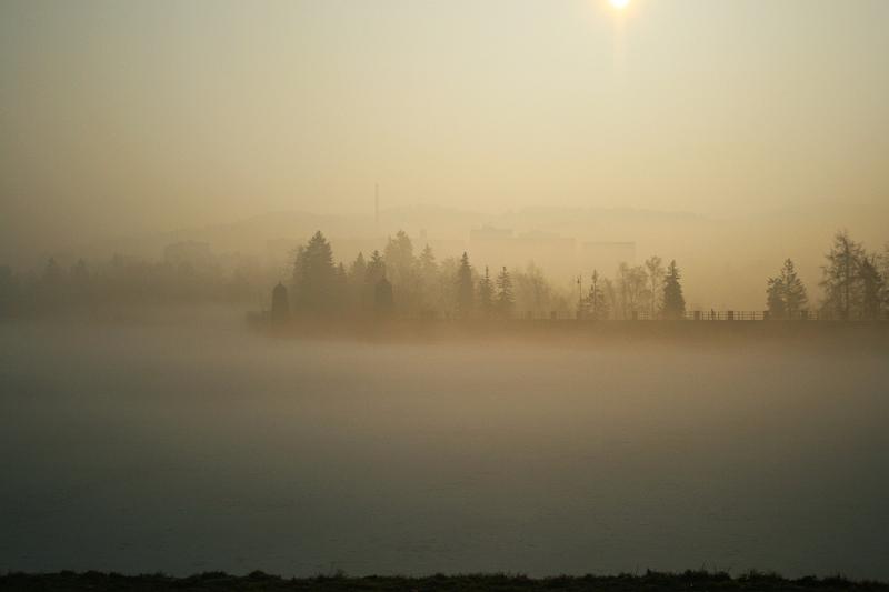 110315-07.jpg - Přehrada - ranní mlha
