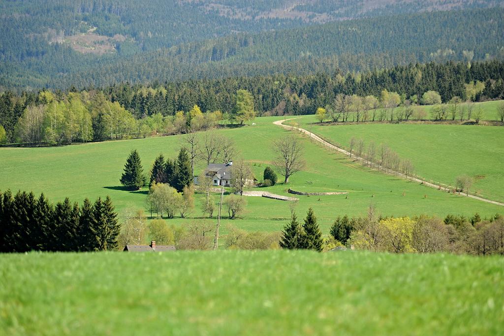 dub2_035_10.JPG - Moravská chata, Paprsek. Dolní Morava