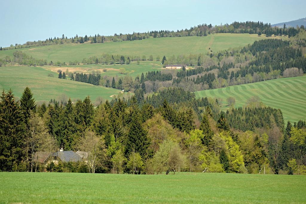 dub2_035_12.JPG - Moravská chata, Paprsek. Dolní Morava