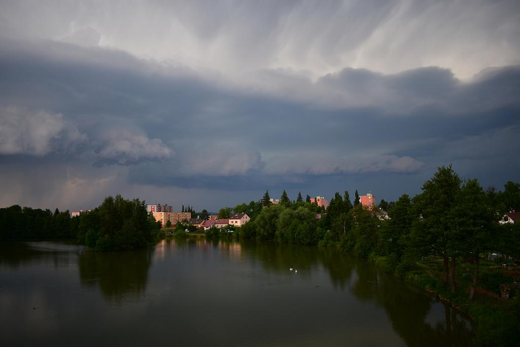 DSC_0701.JPG - Bouřka nad Žďárem nad Sázavou