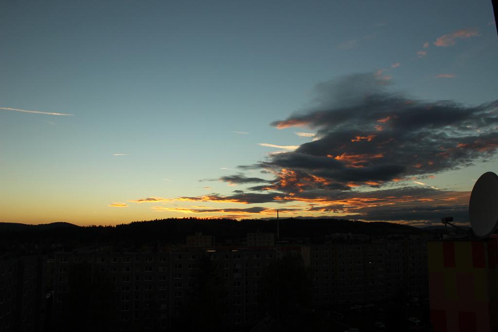131028-55.JPG - Večerní mraky