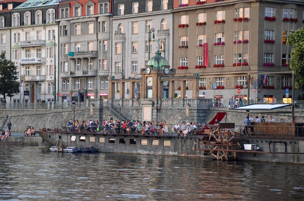 Vltava_2020_11.jpg - Praha z Vltavy