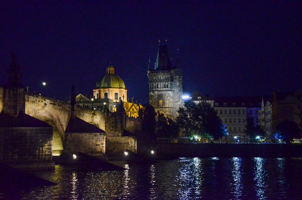 Vltava_2020_23.jpg - Praha z Vltavy