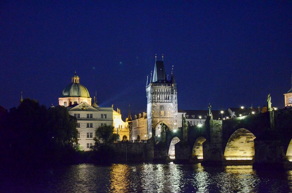 Vltava_2020_26.jpg - Praha z Vltavy